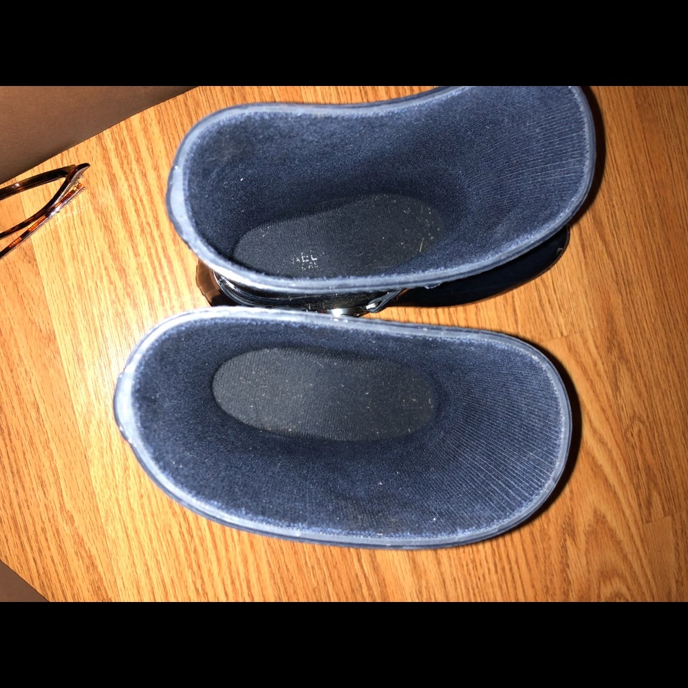 Black Michael Kors Rain Boots - Picture 4 of 5